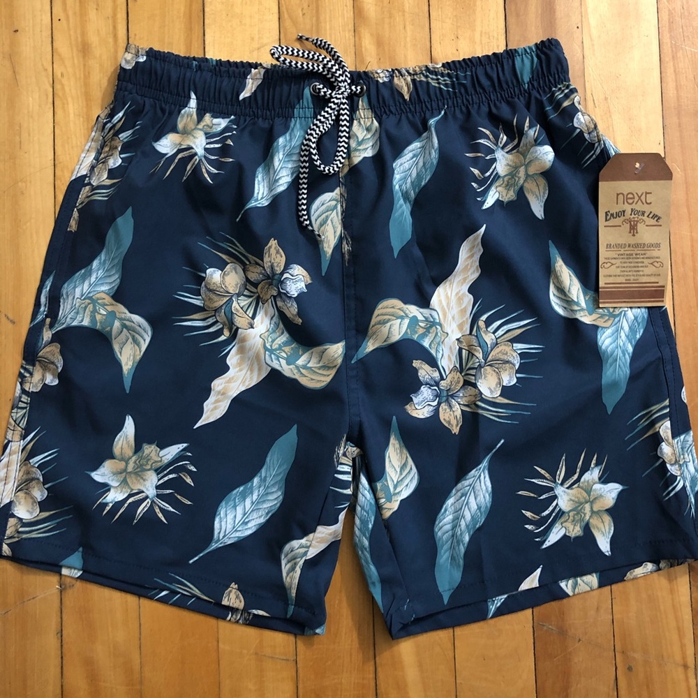 🖤Swimming trunk 3 for $30🖤